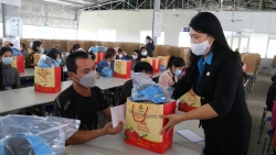 Thái Bình: Hàng nghìn suất quà Tết được trao cho đoàn viên, người lao động