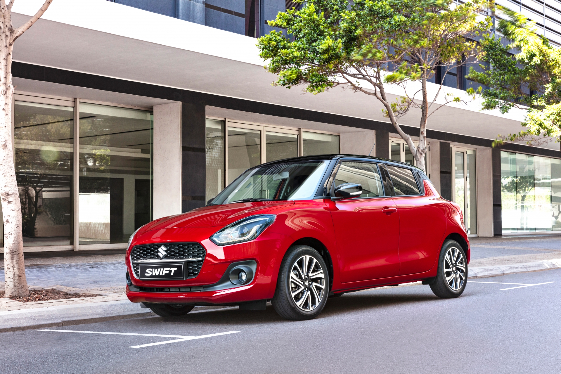 Suzuki New Swift 2021 ra mắt với diện mạo mới lạ