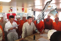 Thuyền viên nước ngoài làm việc trên tàu biển Việt Nam phải đáp ứng các yêu cầu mới