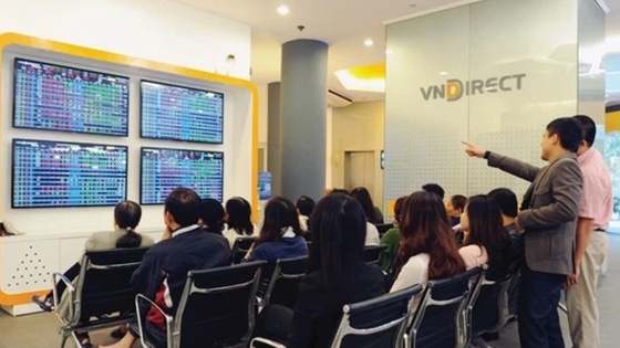 VNDirect đặt mục tiêu lãi sau thuế 1.600 tỷ, doanh thu dịch vụ chứng khoán giảm 35%