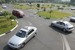 Hà Nội tổ chức thi sát hạch cấp giấy phép lái xe trở lại từ ngày 20/10