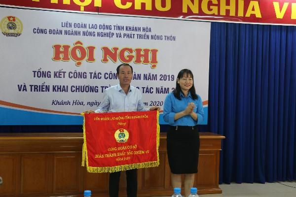 cdcs cong ty tnhh mtv lam nghiep tram huong khanh hoa dan dau thi dua nam 2019