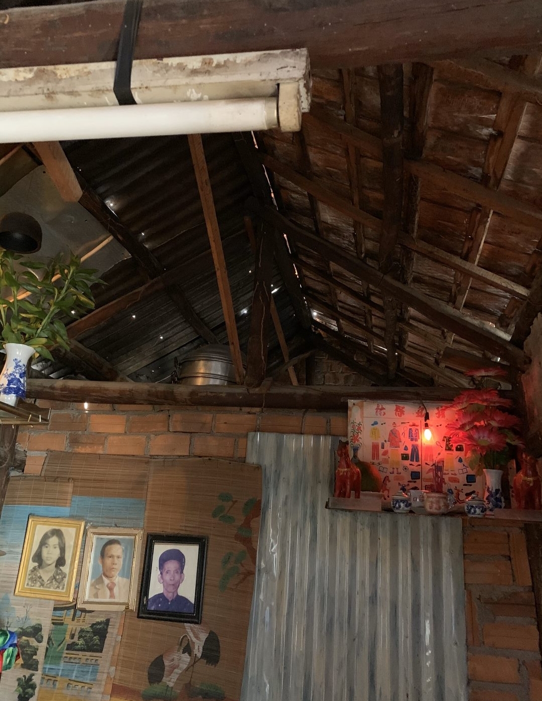 Tặng “Ngôi nhà nhân ái” cho hộ nghèo xã Vĩnh Lương, huyện Vạn Ninh