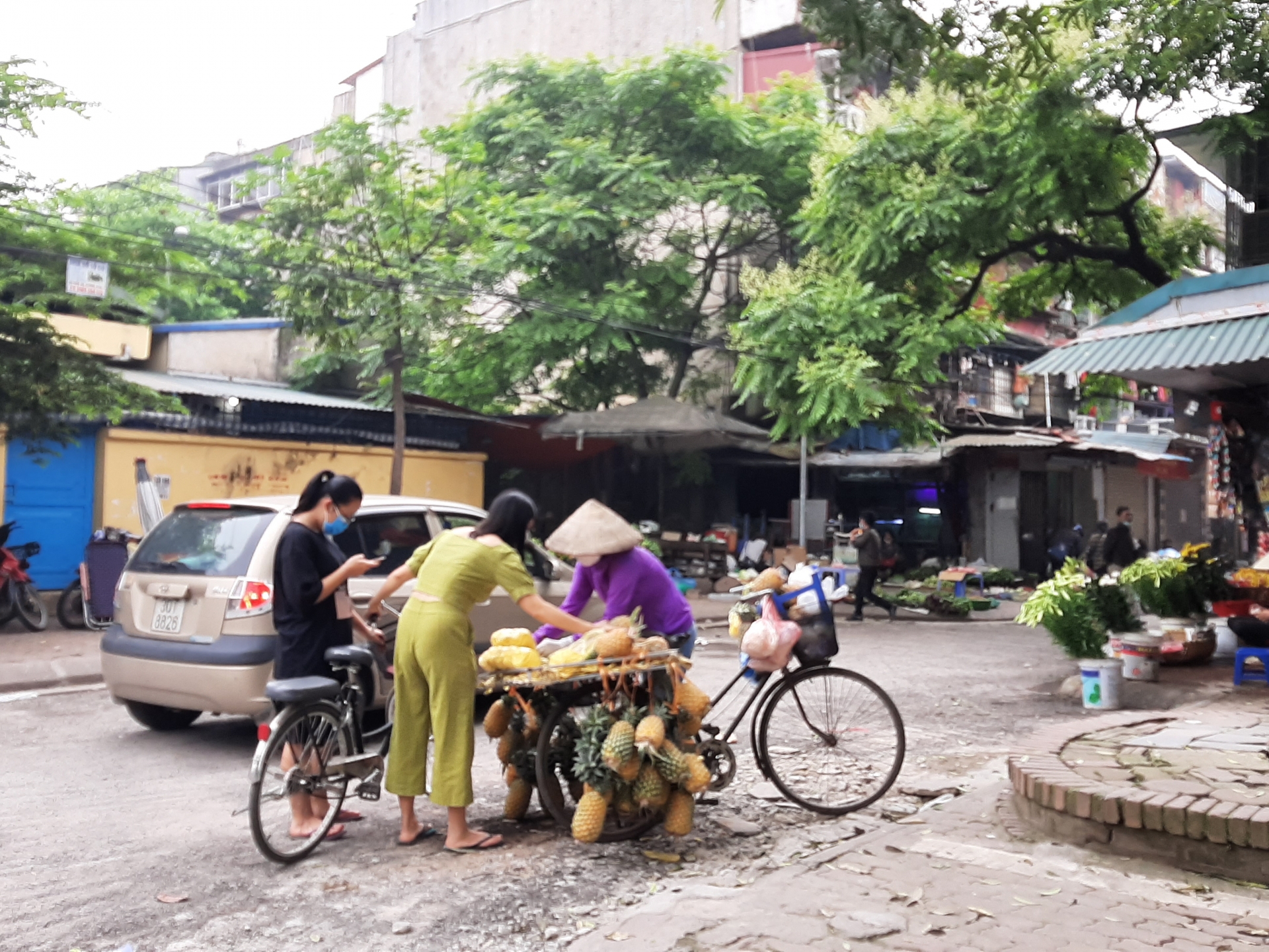 nhip song ha noi soi dong tro lai khi buoc vao tuan cach ly xa hoi tiep theo