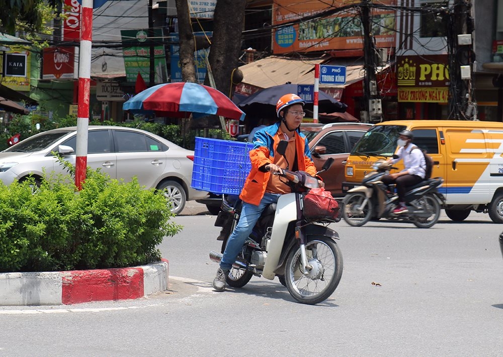 muu sinh duoi troi nang nong can su dung do bao ho ca nhan phu hop