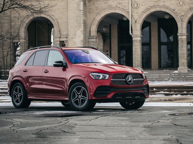 Vừa ra mắt, Mercedes-Benz GLE 2020 đã mắc lỗi