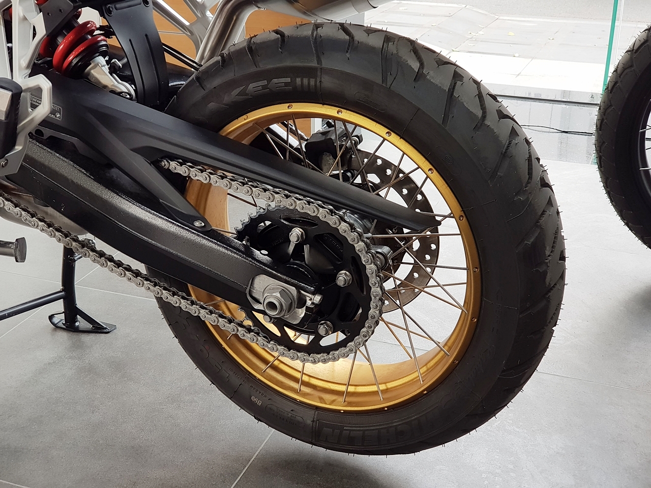 can canh xe phuot bmw f850 gs