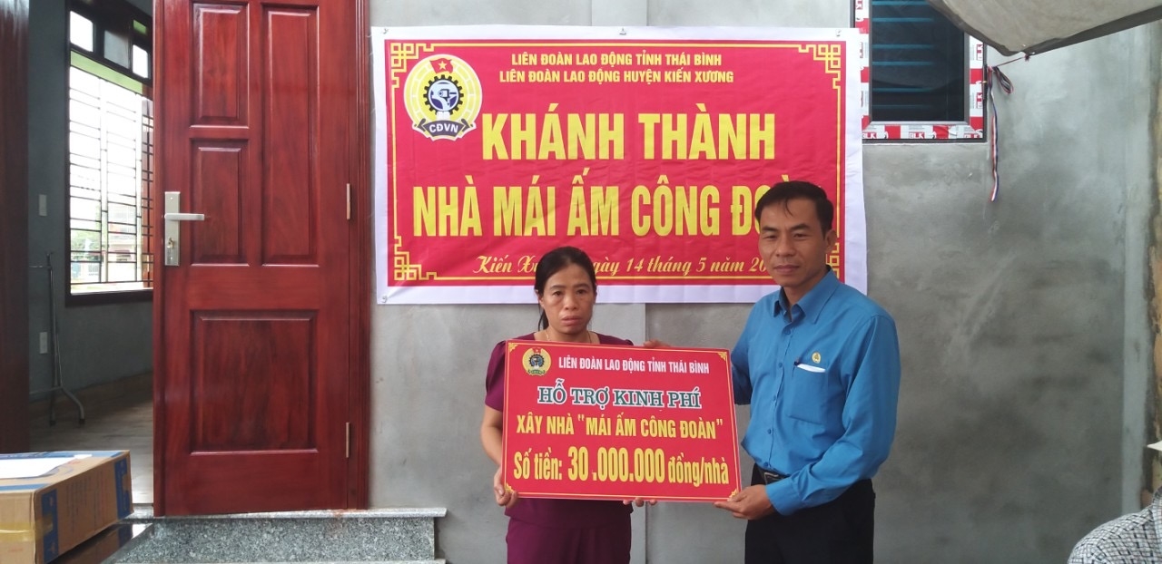 mang mai am cong doan den voi doan vien kho khan