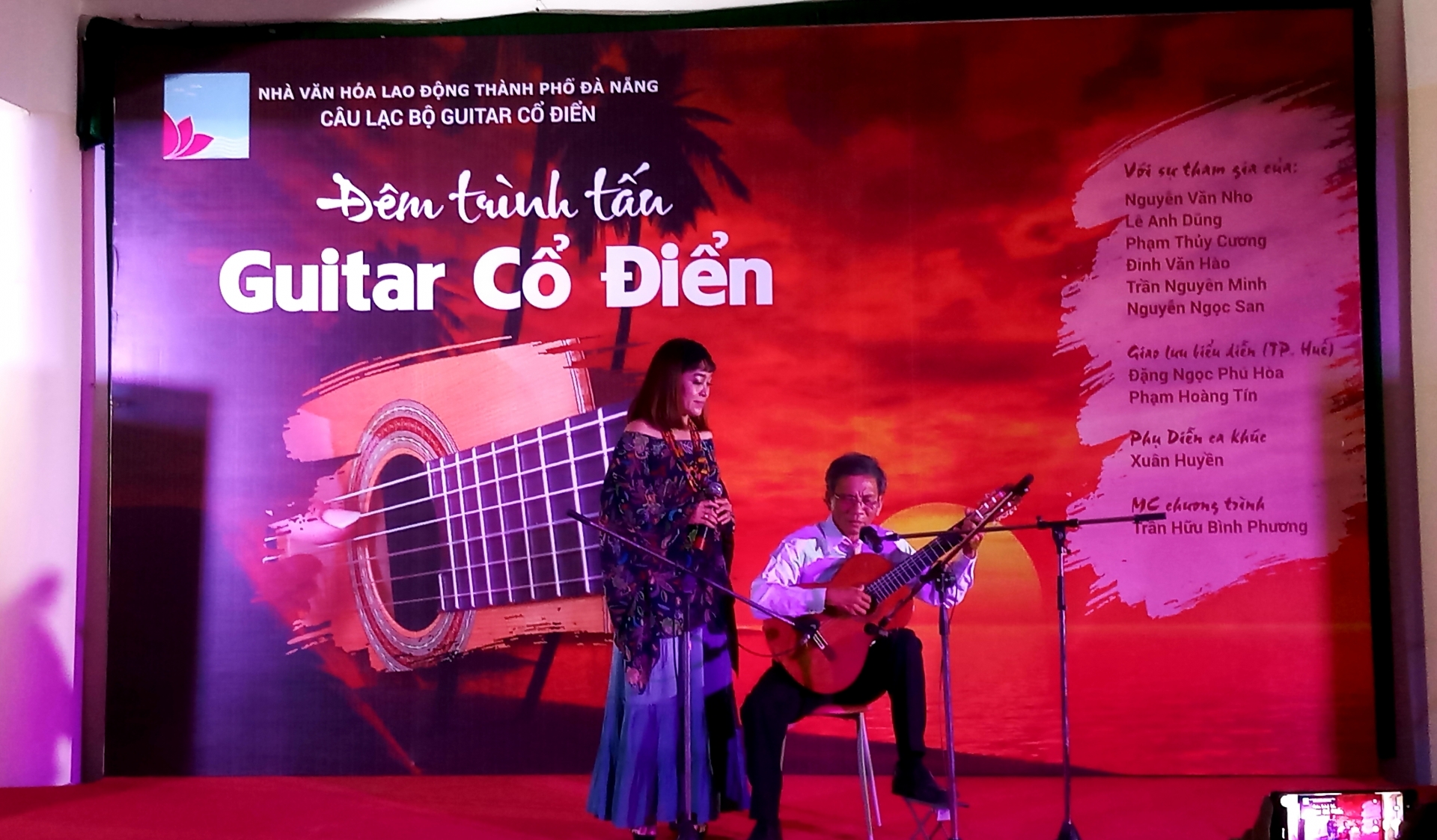 hoa nhac guitar phuc vu nguoi lao dong