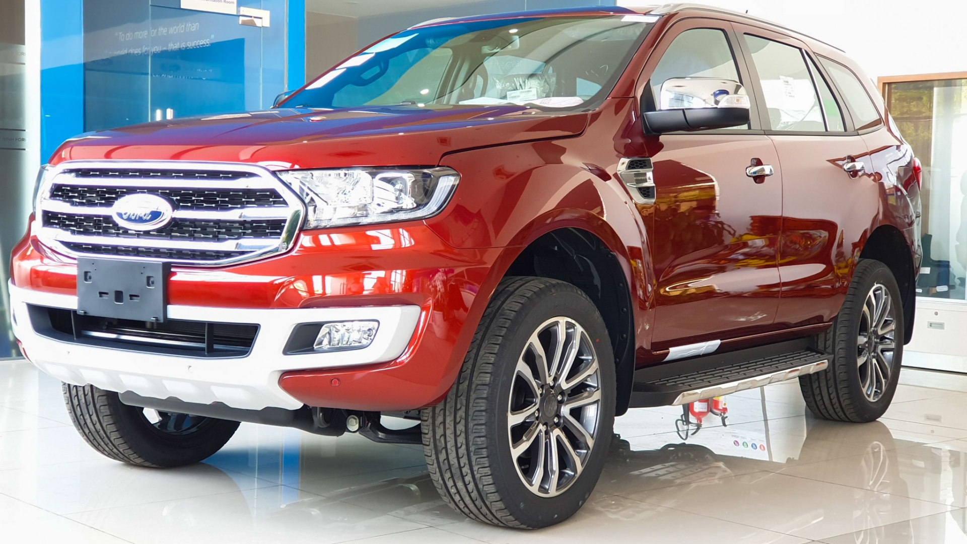 ford everest 2020 phien ban nang cap ve viet nam