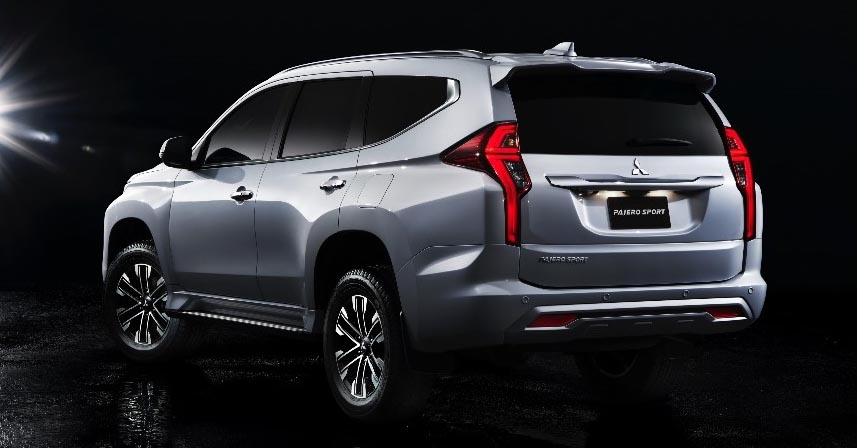 mitsubishi pajero sport 2020 lo dien o viet nam