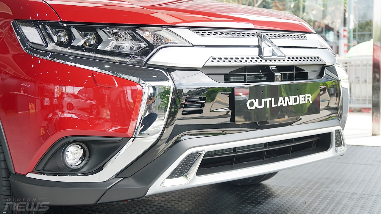 mitsubishi outlander 2020 ra mat tai viet nam voi gia 825 trieu dong