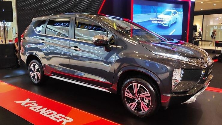 mitsubishi xpander 2020 ban nang cap trinh lang tai indonesia