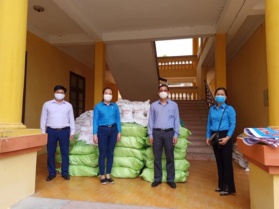 Hơn 10.000 công nhân khu nhà trọ huyện Cẩm Giàng được nhận hỗ trợ