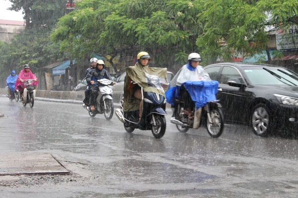 Thời tiết ngày 18/3: Không khí lạnh tràn về, Bắc Bộ có mưa dông