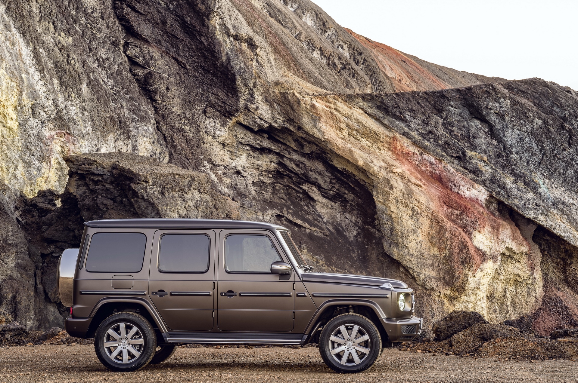 Mercedes G400d động cơ diesel giá 4,2 tỷ đồng tại Úc