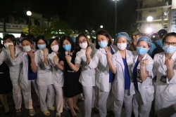 Bệnh viện Bạch Mai chấm dứt hợp đồng với Công ty TNHH Trường Sinh