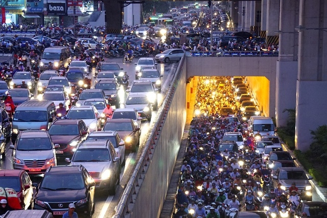 Hà Nội: Không để ùn tắc giao thông kéo dài quá 15 phút trong dịp nghỉ lễ