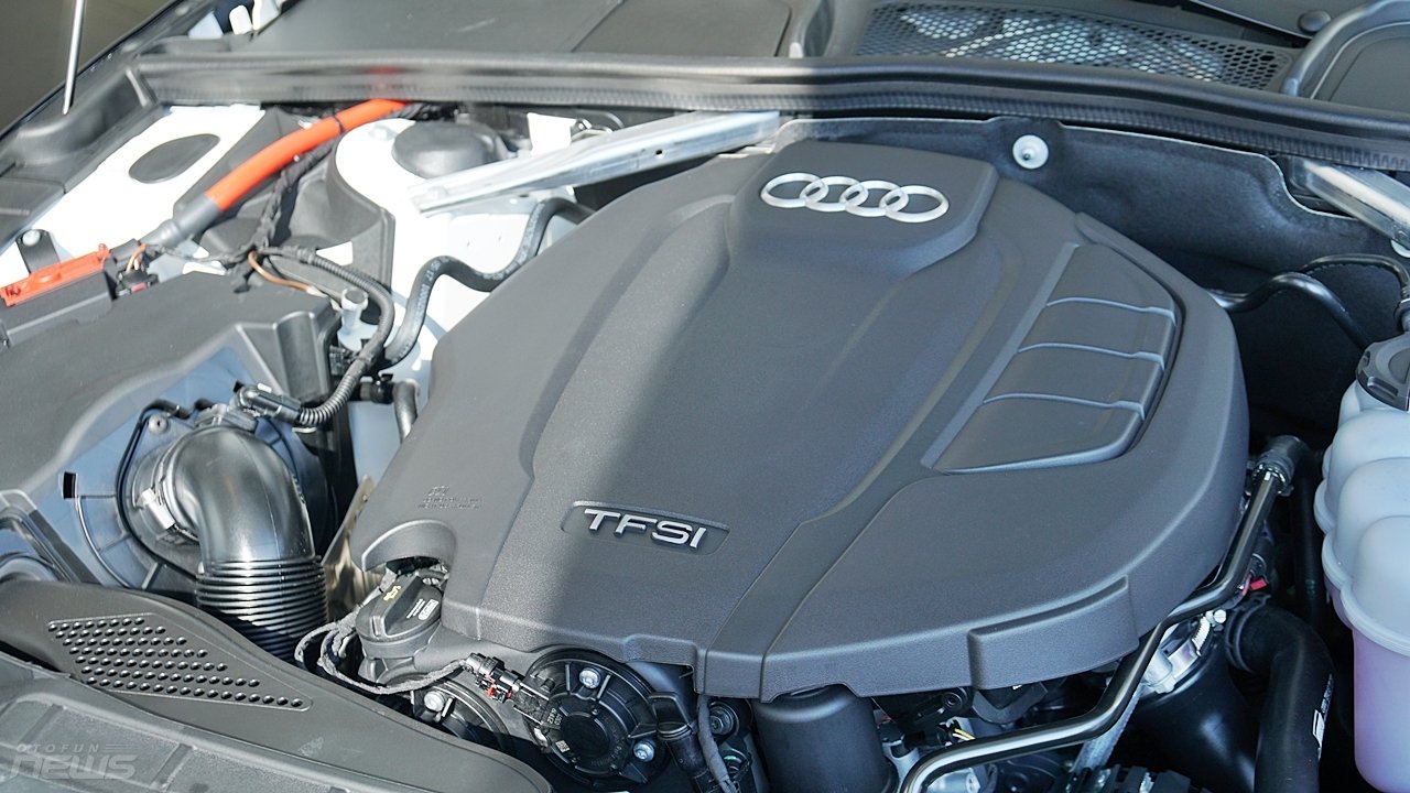 can canh audi a4 2020 phien ban dan dong cau truoc