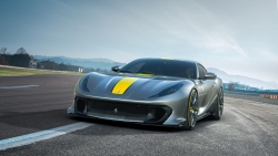 Ferrari ra mắt 'bộ đôi' siêu xe công suất 830 mã lực