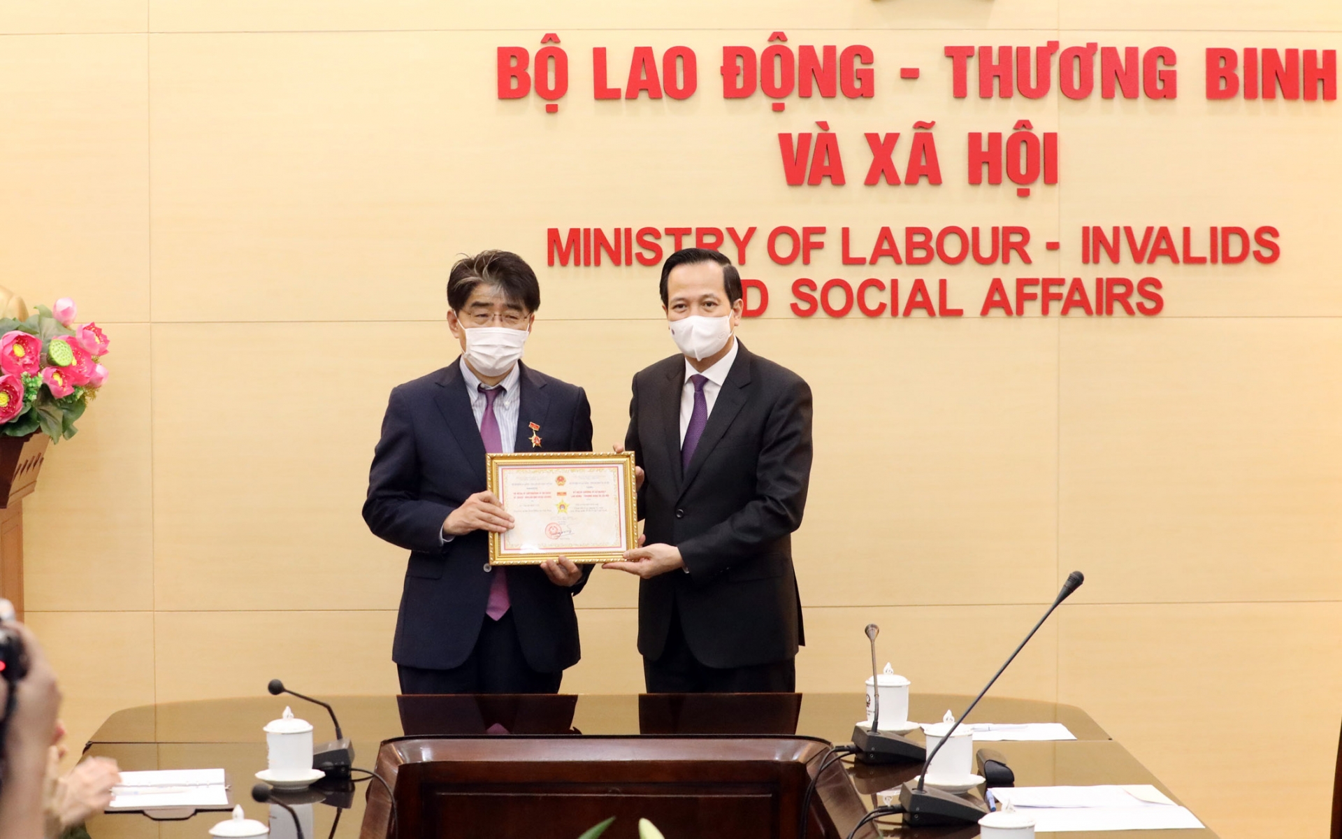 Thúc đẩy các tiêu chuẩn về lao động quốc tế tại Việt Nam