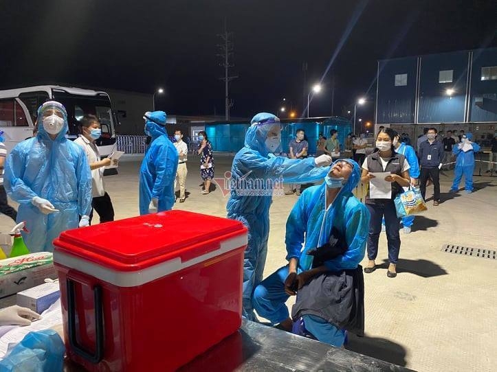 Thêm 43 ca nhiễm mới, hơn 4.000 công nhân ở Bắc Giang trở lại là việc