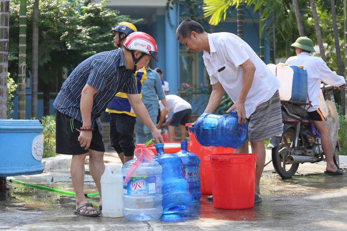 Sự cố nước sông Đà và tình người Hà Nội