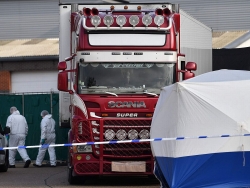 Đâu là lý do chiếc xe container “tử thần” vượt qua hải quan ở Anh?