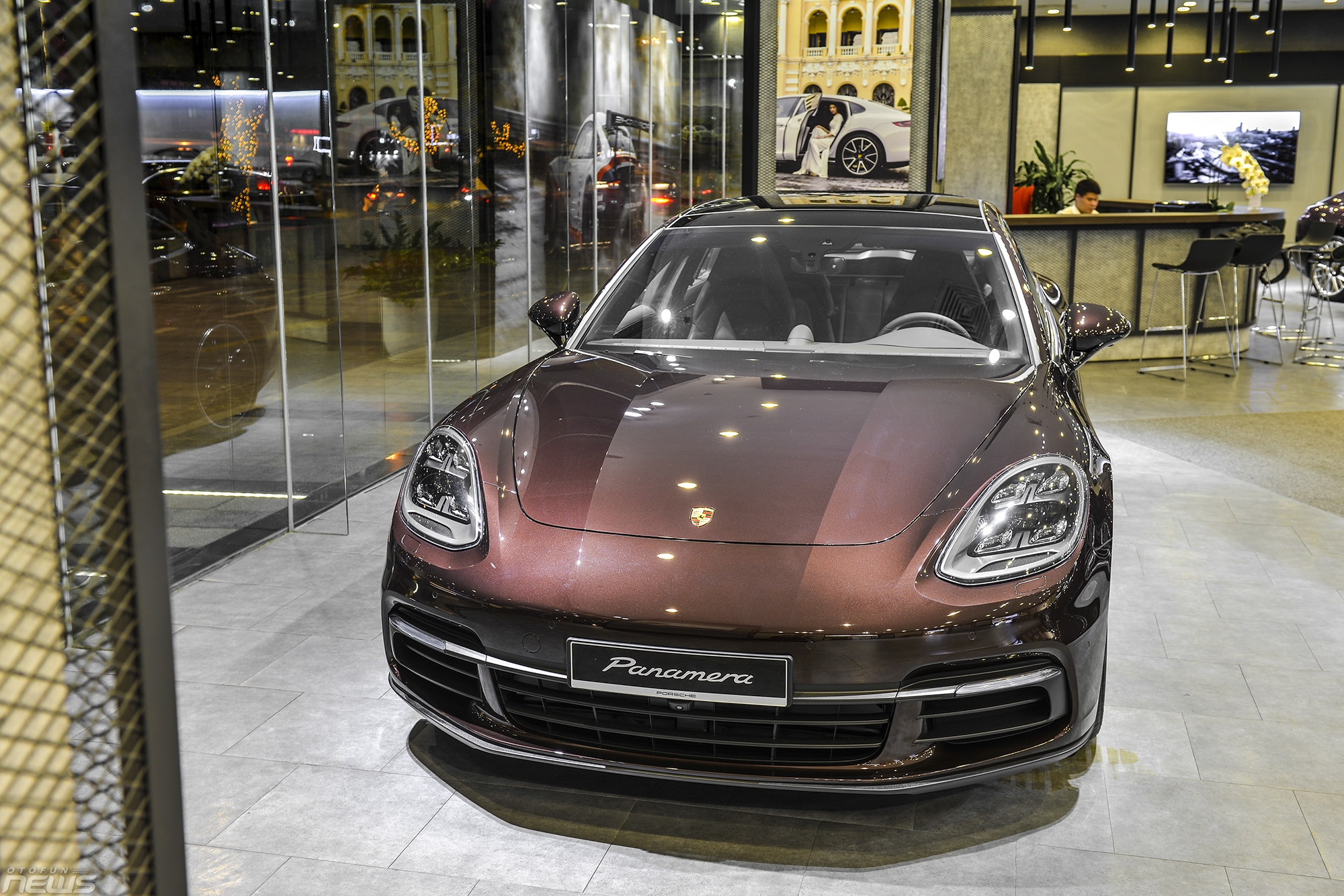 porsche panamera 4 sport turismo cua hiem co kho tim tai viet nam