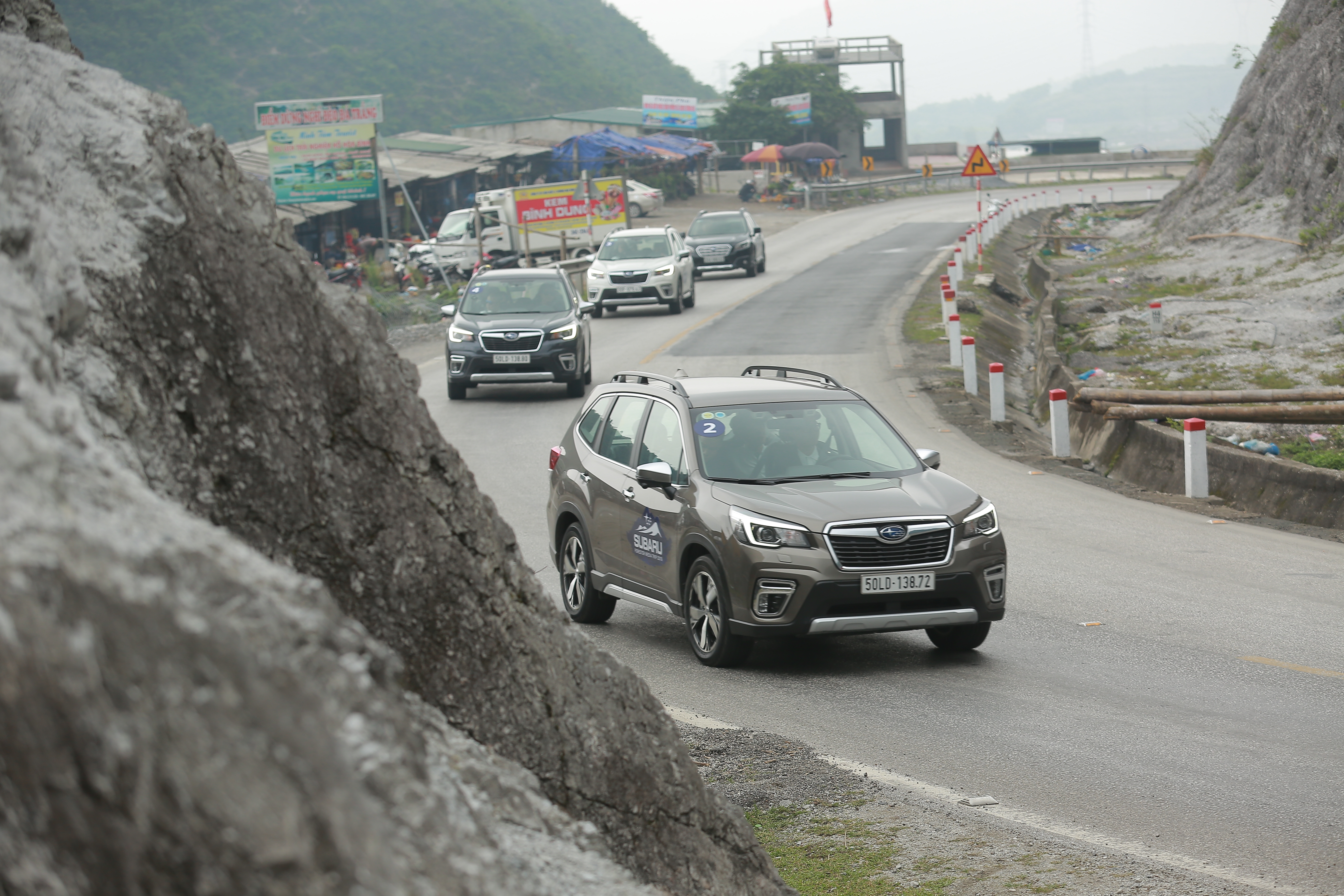 500km tay bac cung subaru forester mau xe danh cho nguoi thich lai