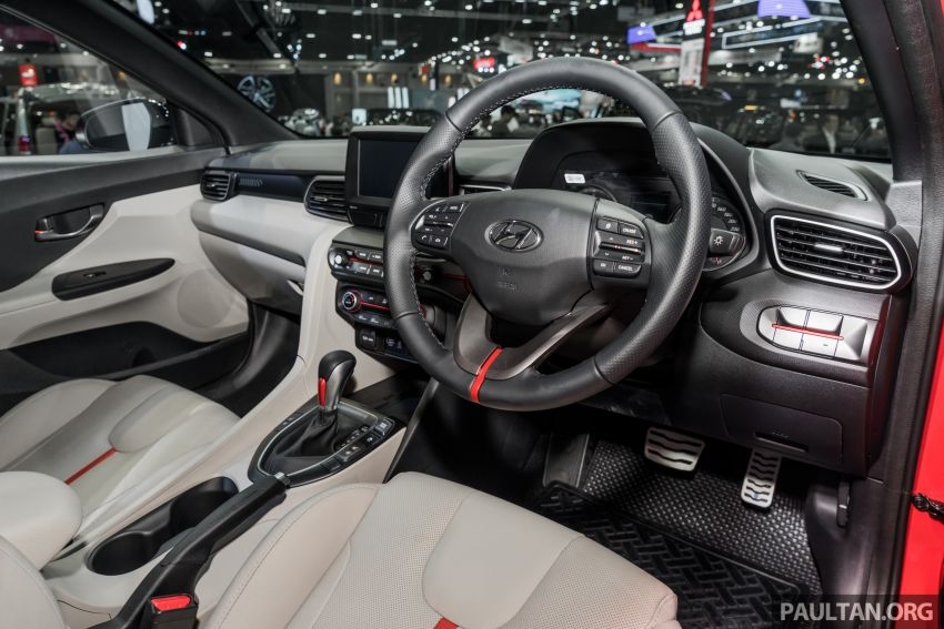 hyundai veloster turbo 2020 co mat tai thai lan