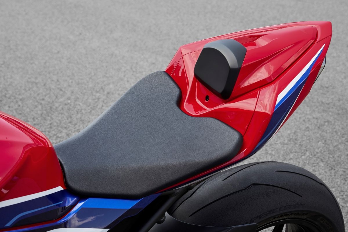 sieu mo to honda cbr1000rr r 2020 co mat tai dong nam a