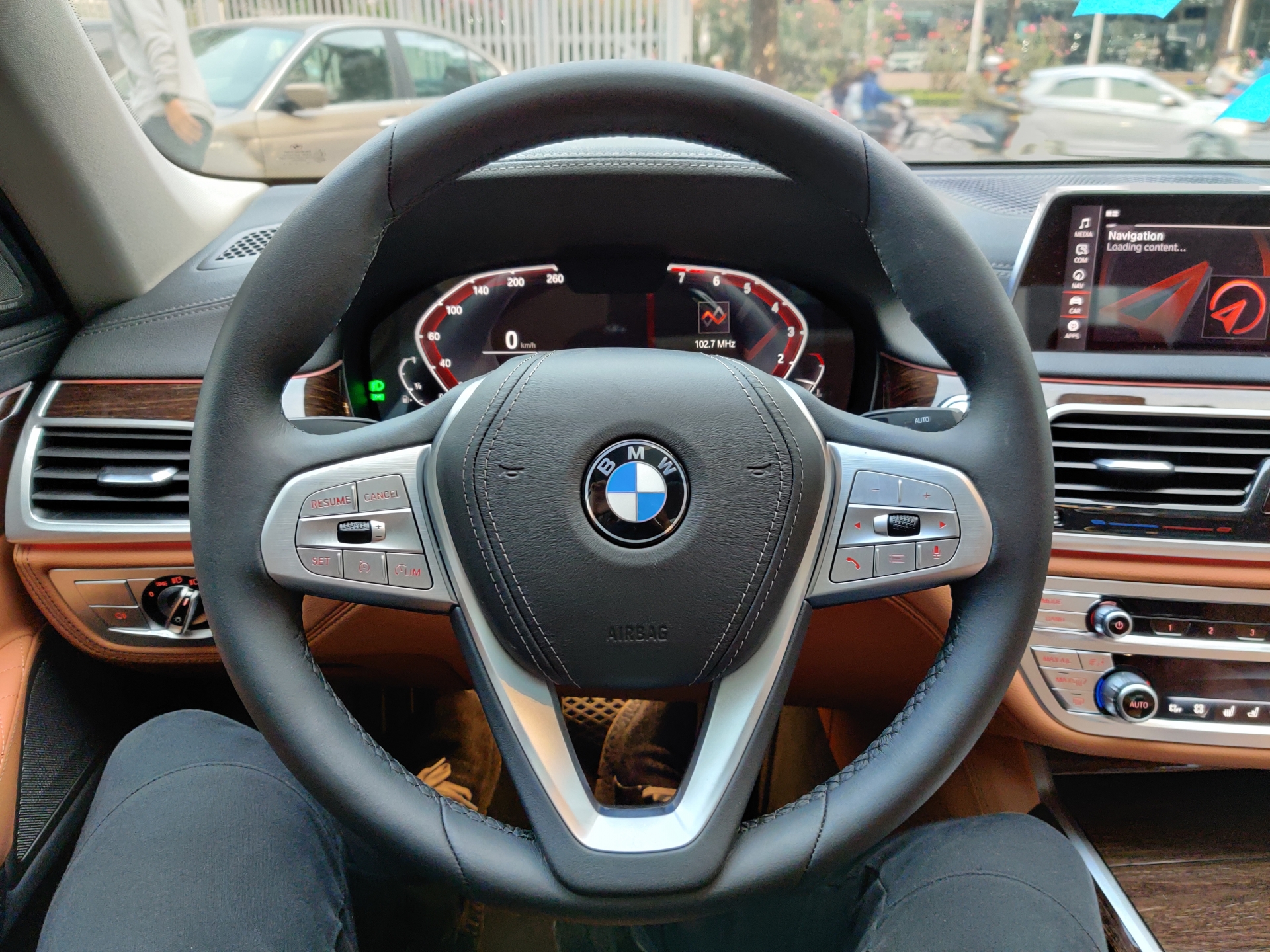 bmw 740li phien ban moi gia 56 ty dong tai viet nam