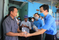 LĐLĐ Đà Nẵng tăng cường công tác phòng dịch ở khu nhà trọ cho công nhân