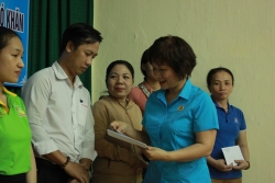 LĐLĐ quận Hải Châu, Đà Nẵng chia sẻ với người lao động khó khăn do dịch Covid-19