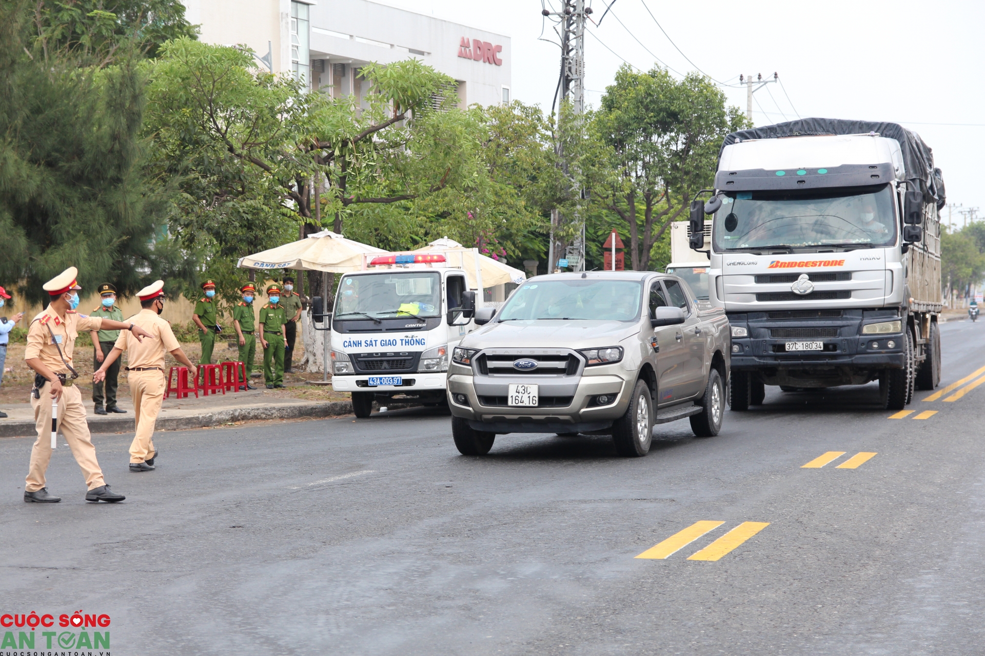 kiem soat nghiem ngat tai 8 chot kiem dich o cac cua ngo ra vao da nang