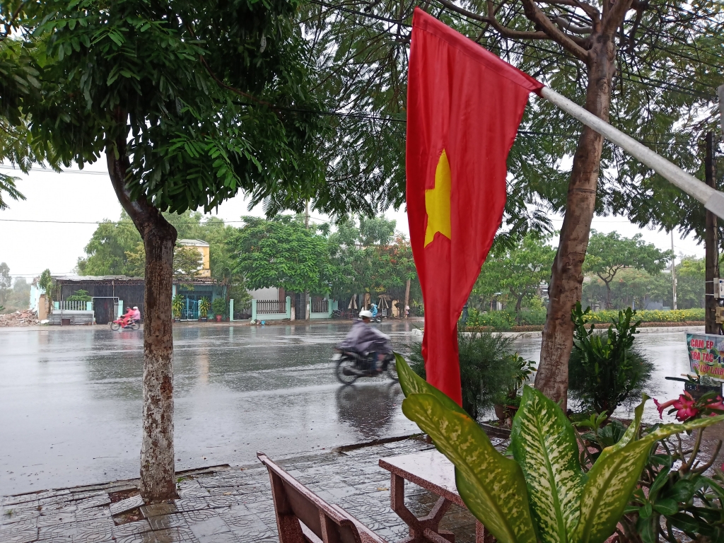 nhieu dia diem vui choi o da nang vang khach vi troi mua