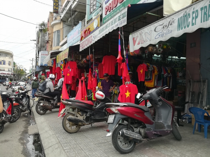 cdv da nang mong mot lan duoc song trong bau khi chao lua my dinh