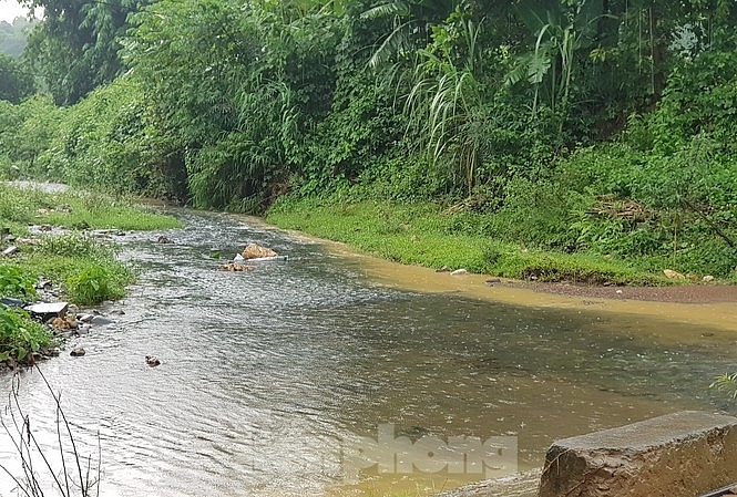 dau thai khet let tai dau nguon cung nuoc song da