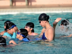 Bể bơi mùa hè - An toàn nào cho trẻ?