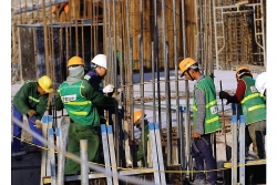 Nghệ An: Cần đảm bảo an toàn, vệ sinh lao động cho công nhân tại các doanh nghiệp