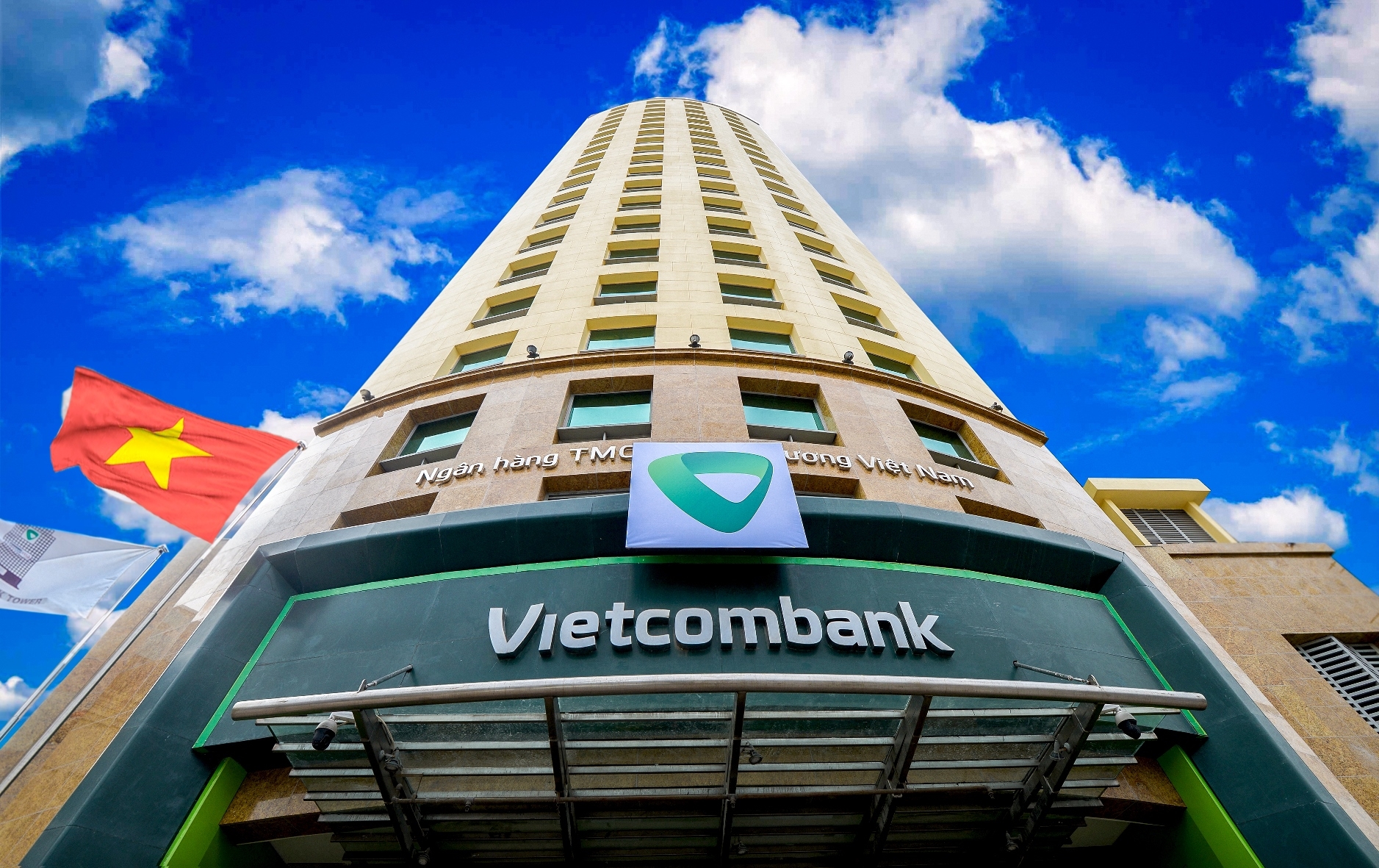 Vì một Vietcombank xanh và mạnh
