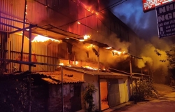 Hai vụ cháy lớn xảy ra liên tiếp ở Hà Nội