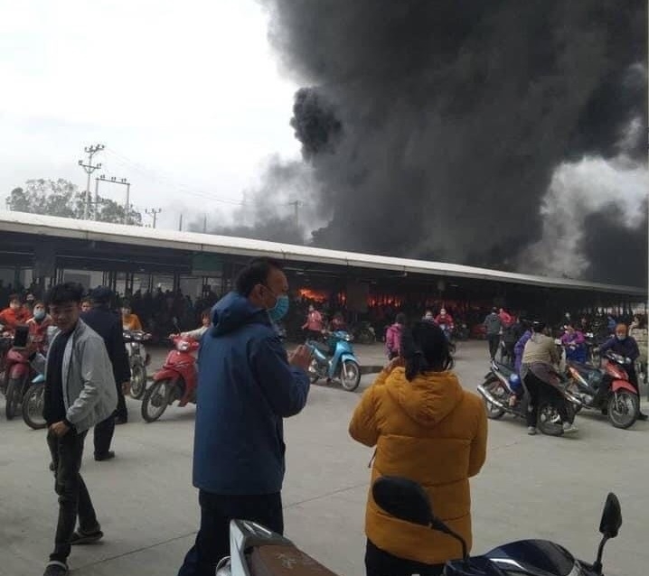 Vụ cháy tại Cụm công nghiệp Khánh Nhạc: Công ty sẽ bồi thường thiệt hại cho công nhân
