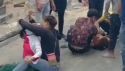 Quảng Ninh: 2 nữ công nhân bị thương sau vụ sập giàn giáo