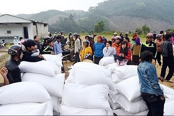 Khẩn trương xuất gạo dự trữ hỗ trợ nhân dân trong dịp Tết Nguyên đán