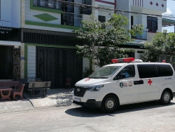 san bay da nang dung dua don khach di va den tu nuoc ngoai