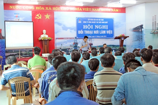 Phát huy bản lĩnh chính trị của công nhân trong các doanh nghiệp có vốn đầu tư nước ngoài ở Hà Nội hiện nay