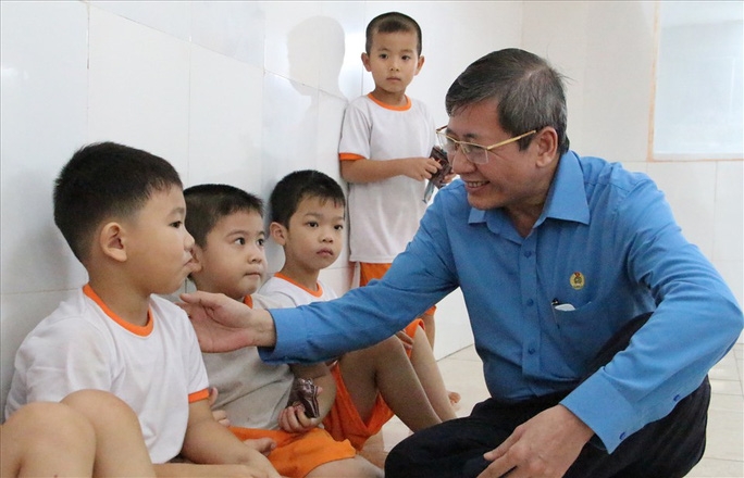 Tổng LĐLĐ Việt Nam tổ chức chương trình “Tết không xa nhà” cho công nhân lao động
