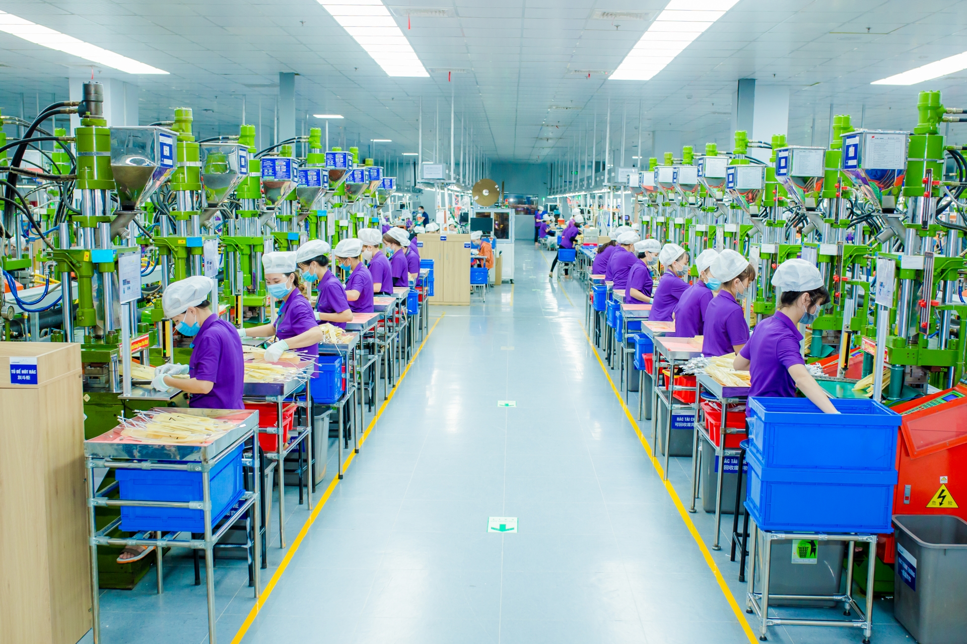 Công nhân lao động khoe hình ảnh về công ty đẹp nhất Nghệ An